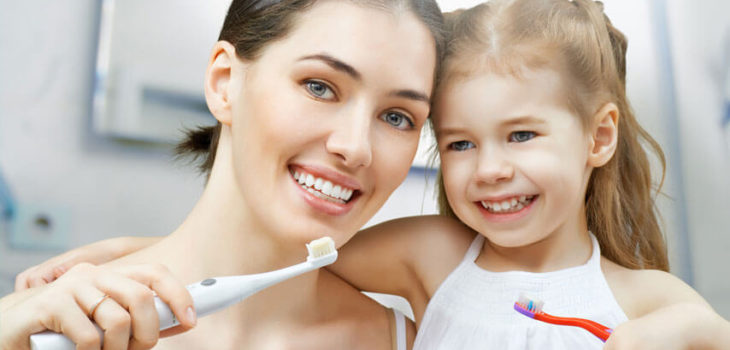 tips-for-selecting-the-right-toothpaste-type-for-your-family